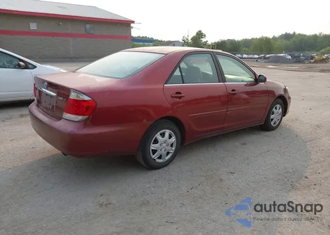 2005 Toyota Camry Le from USA, damaged, VIN 4T1BE32K55U398991